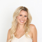 Headshot of Spring Valley Reiki practitioner Alison Papazois